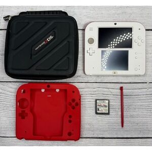 Nintendo 2DS White Red Console Bundle Mario Kart DS Case Stylus FTR-001